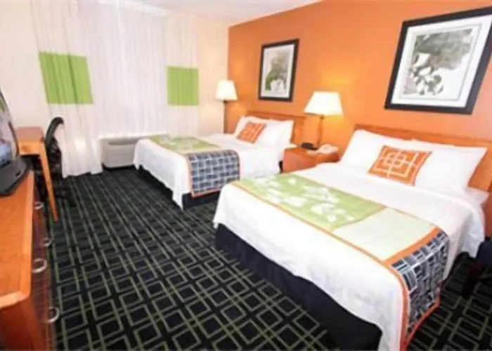 Fairfield & By Marriott 3*